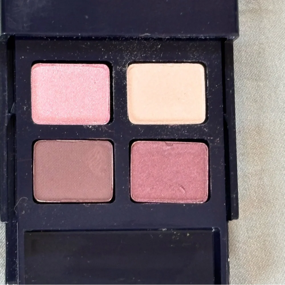 Vintage‎ Estee Lauder Signature Eyeshadow Quad Berry Quartz 04 Discontinued Rare